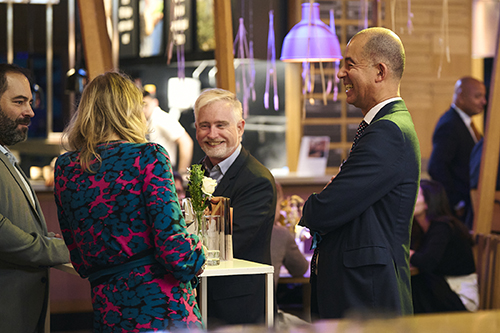 Guests in conversation during the Brussels-Europe Gastronomy Night